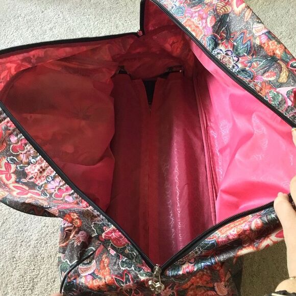 Kathy Van Zeeland Floral Patterned Women's Overnight Bag - Picture 14 of 14